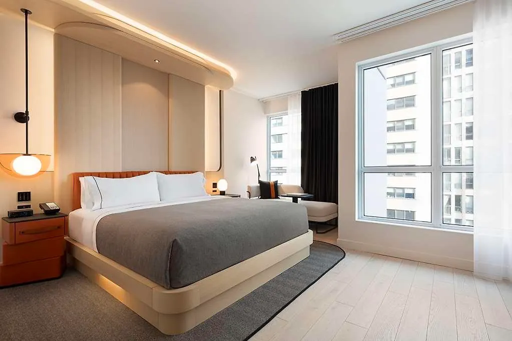 Canopy By Hilton Toronto Yorkville 4*,